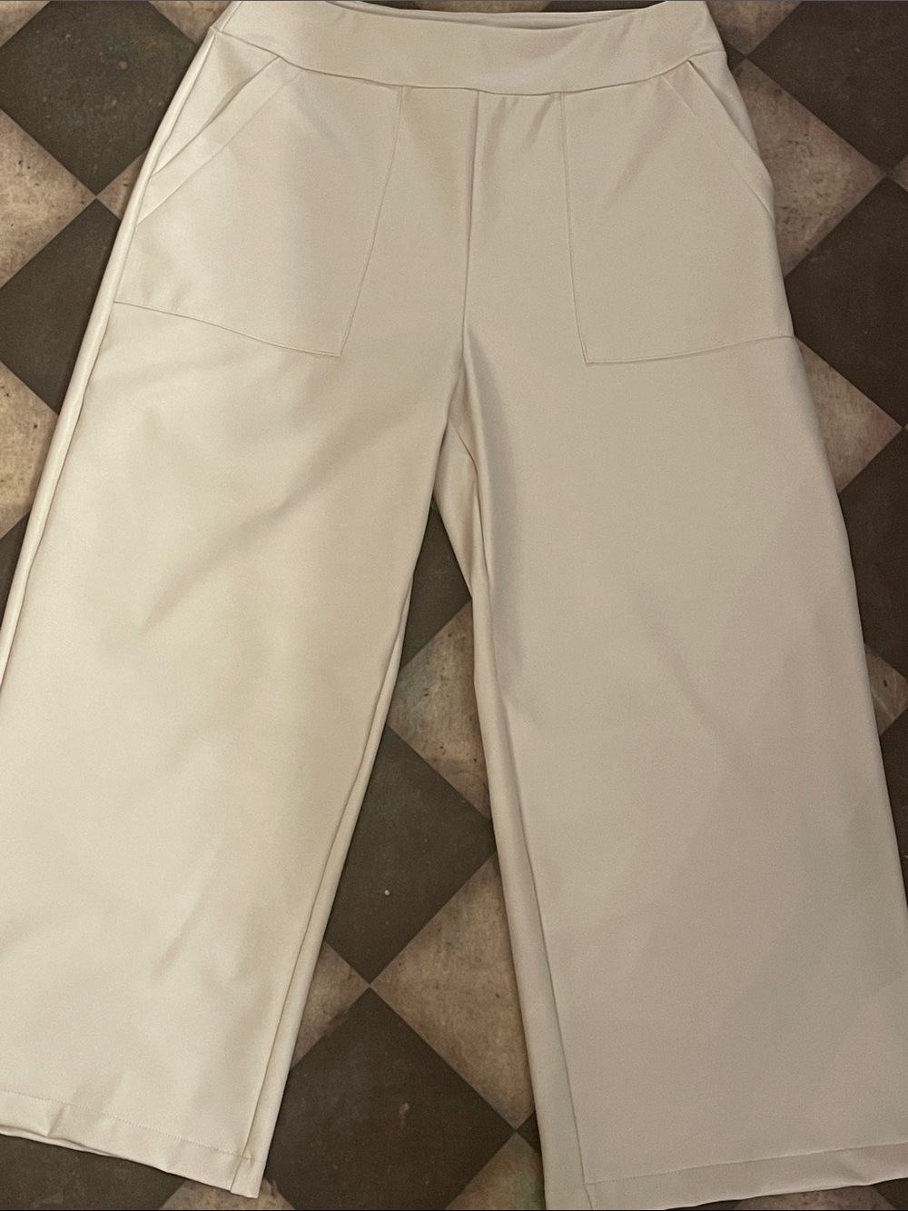 Shannon Passero Wide-Leg Crop Pants in Off-White  Medium